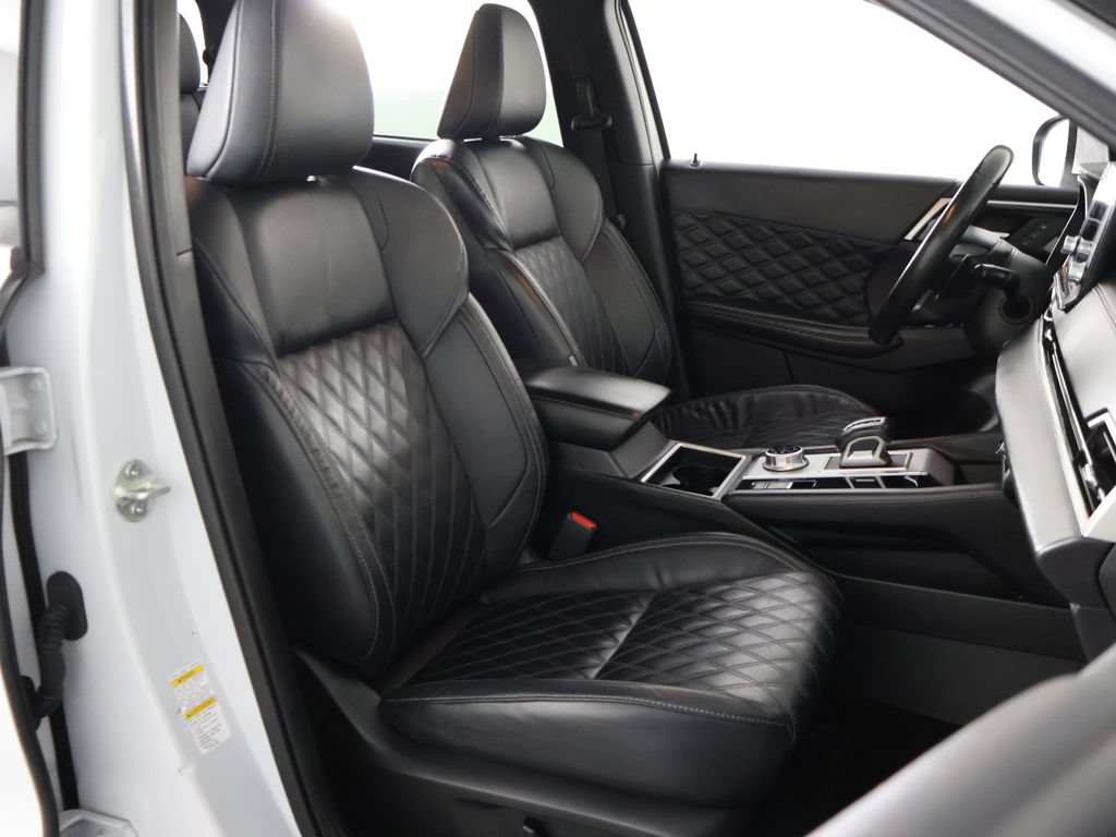 Used 2022 Mitsubishi Outlander SEL AWD/4WD image 32