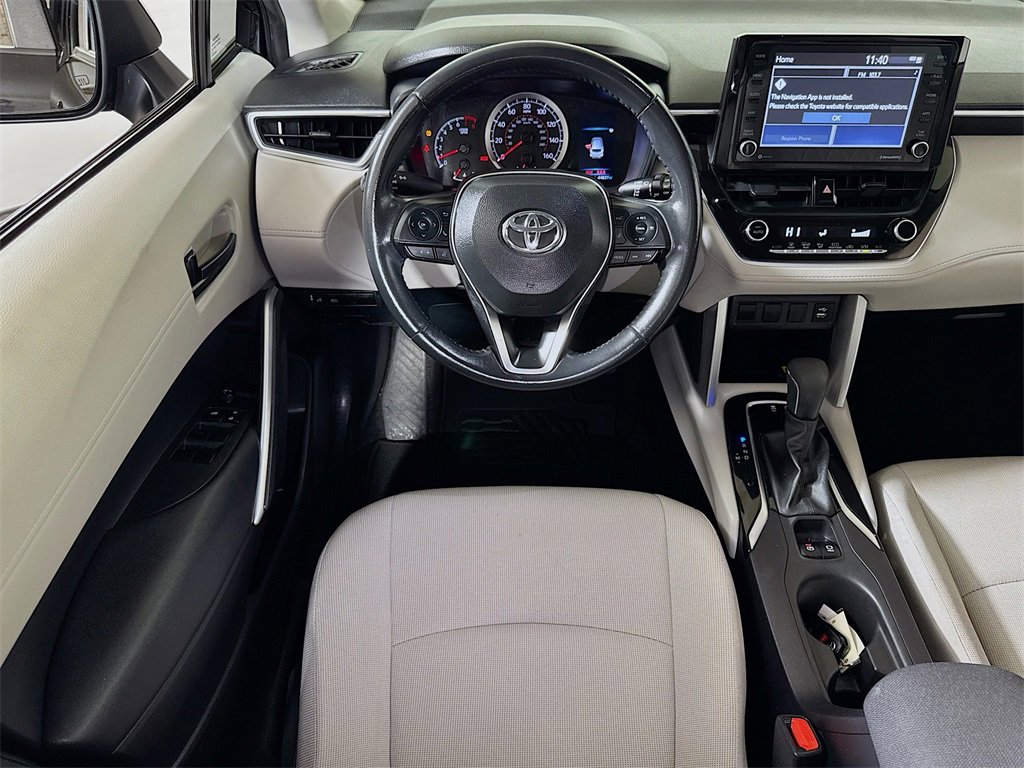 Used 2022 Toyota Corolla Cross LE image 19