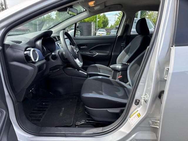 Used 2023 Nissan Versa SV FWD image 12