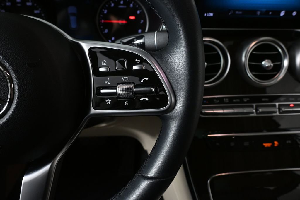 Certified 2022 Mercedes-Benz GLC 300 image 11