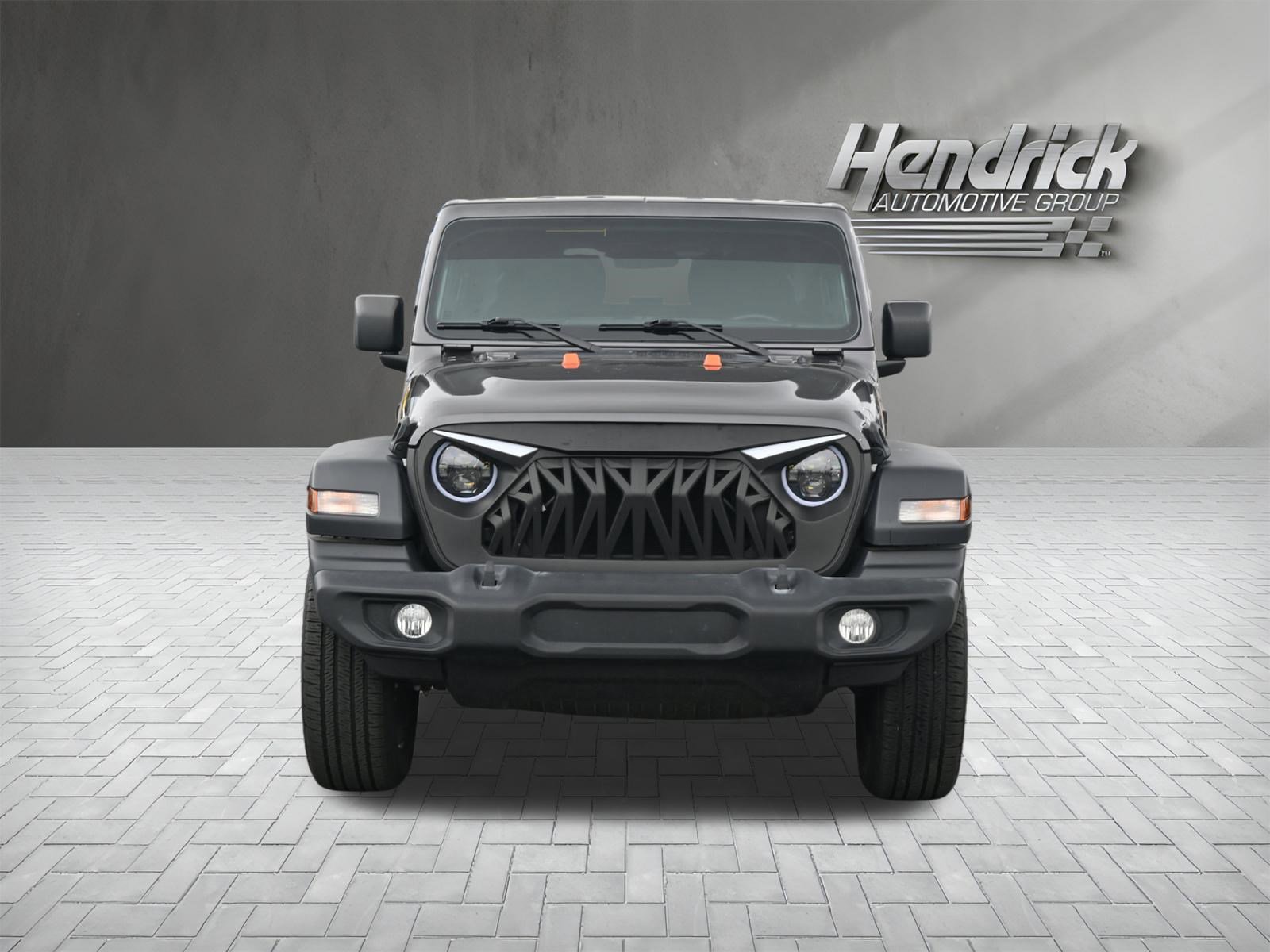 Used 2024 Jeep Wrangler Sport AWD/4WD image 3