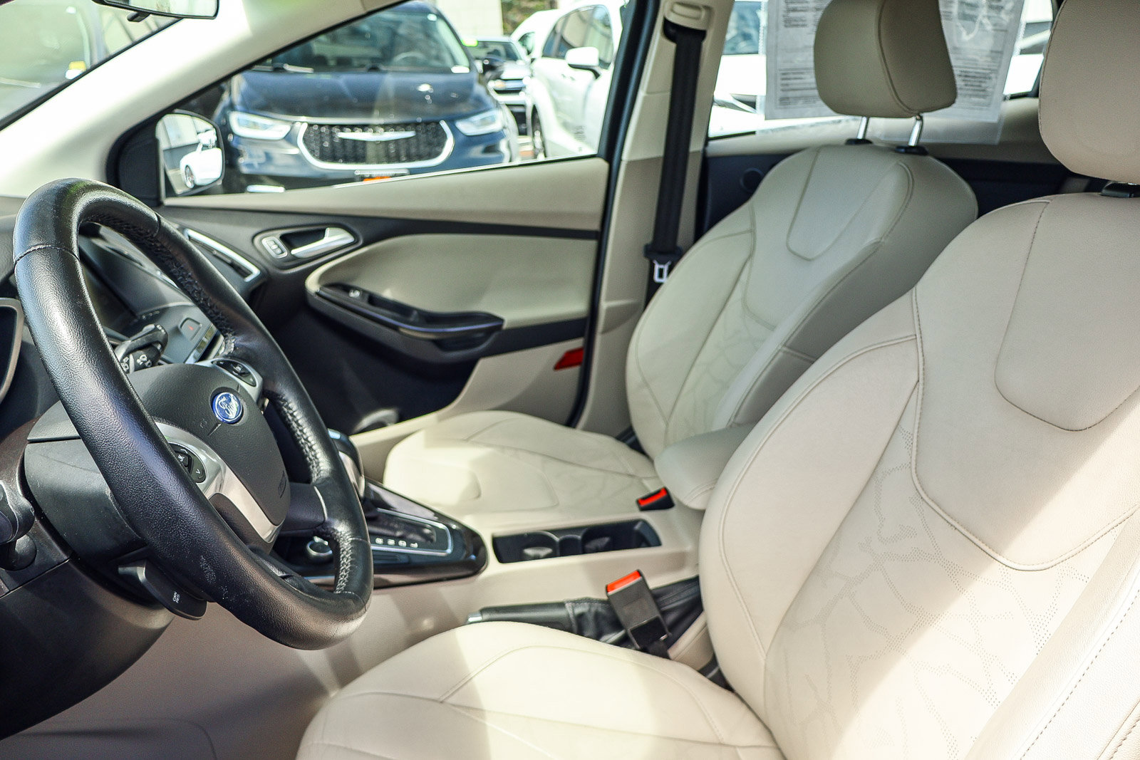 Used 2015 Ford Focus Electric Hatchback image 14