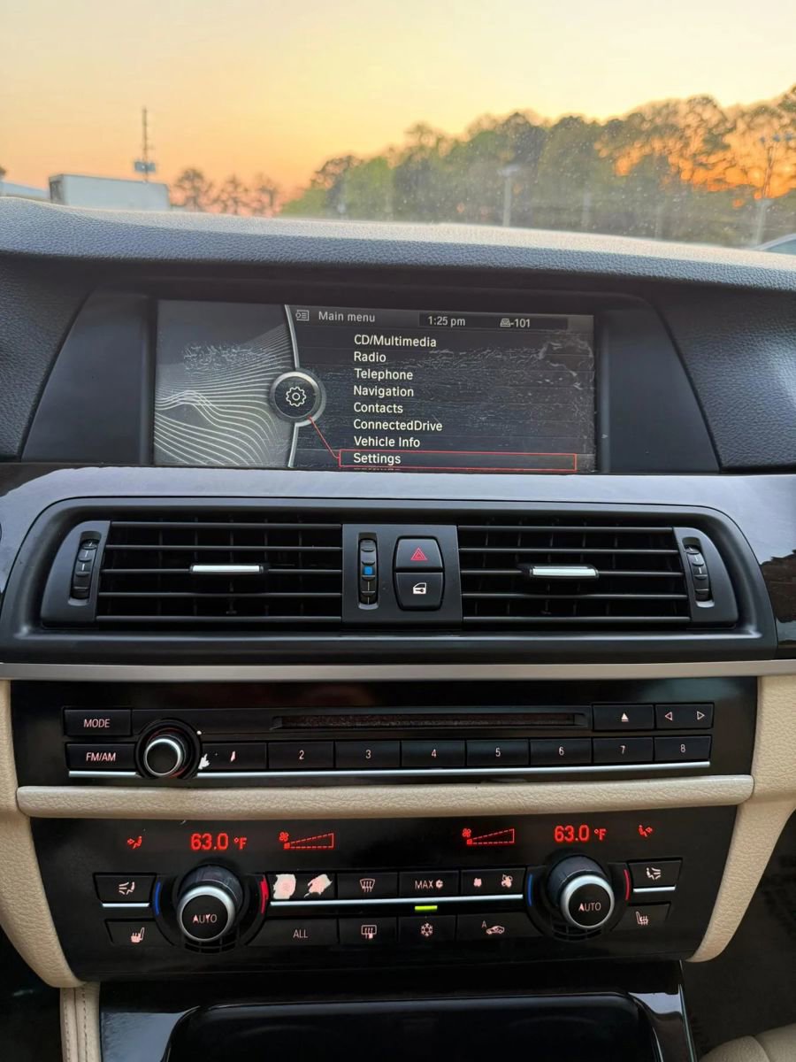 Used 2011 BMW 535i Sedan RWD image 21