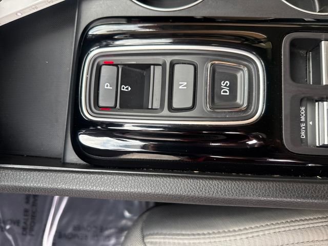 Used 2023 Honda Pilot LX image 18