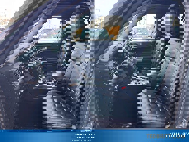 Certified 2023 Ford Explorer XLT w/ Equipment Group 202A image 24