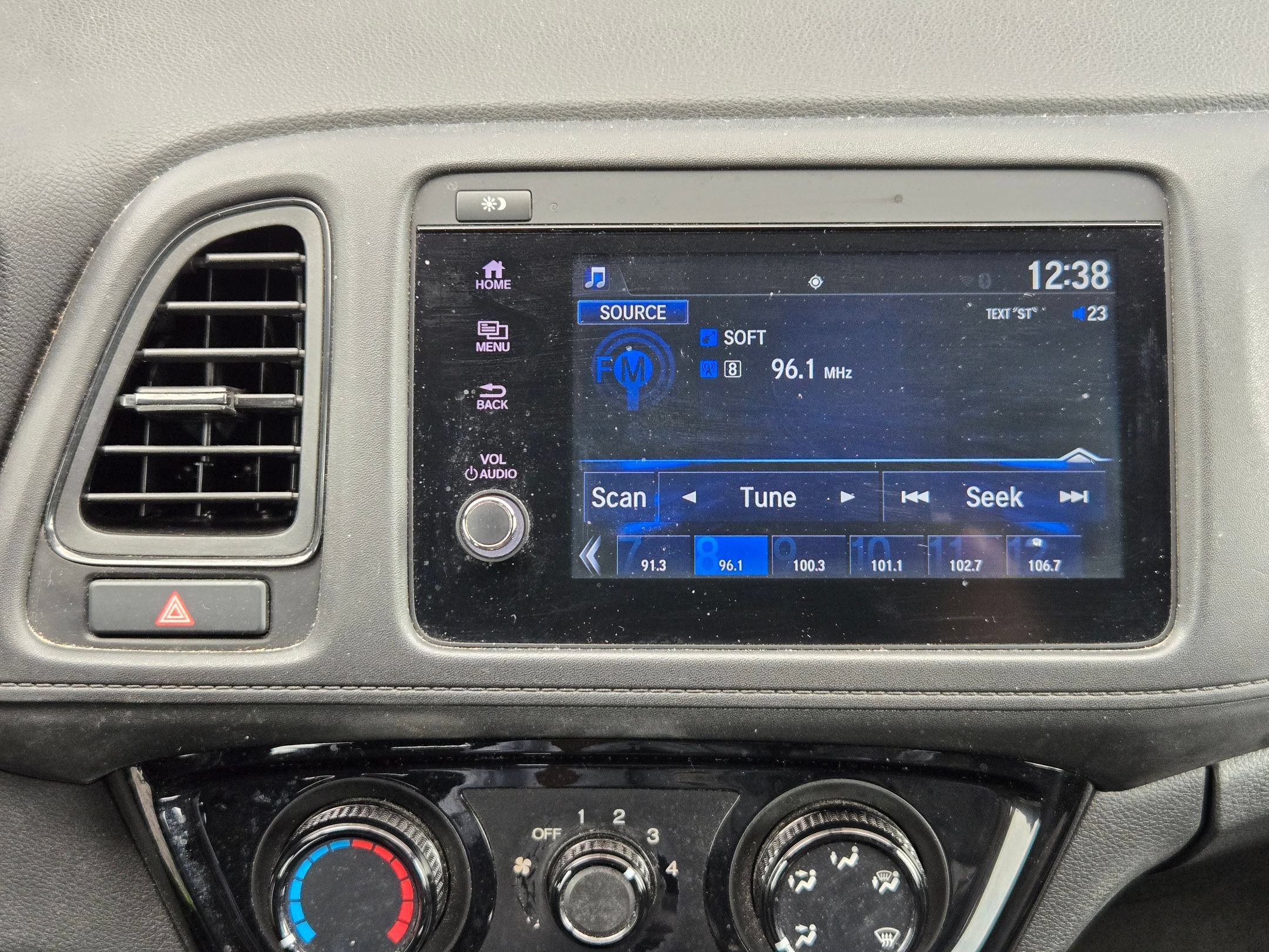 Used 2019 Honda HR-V Sport image 17