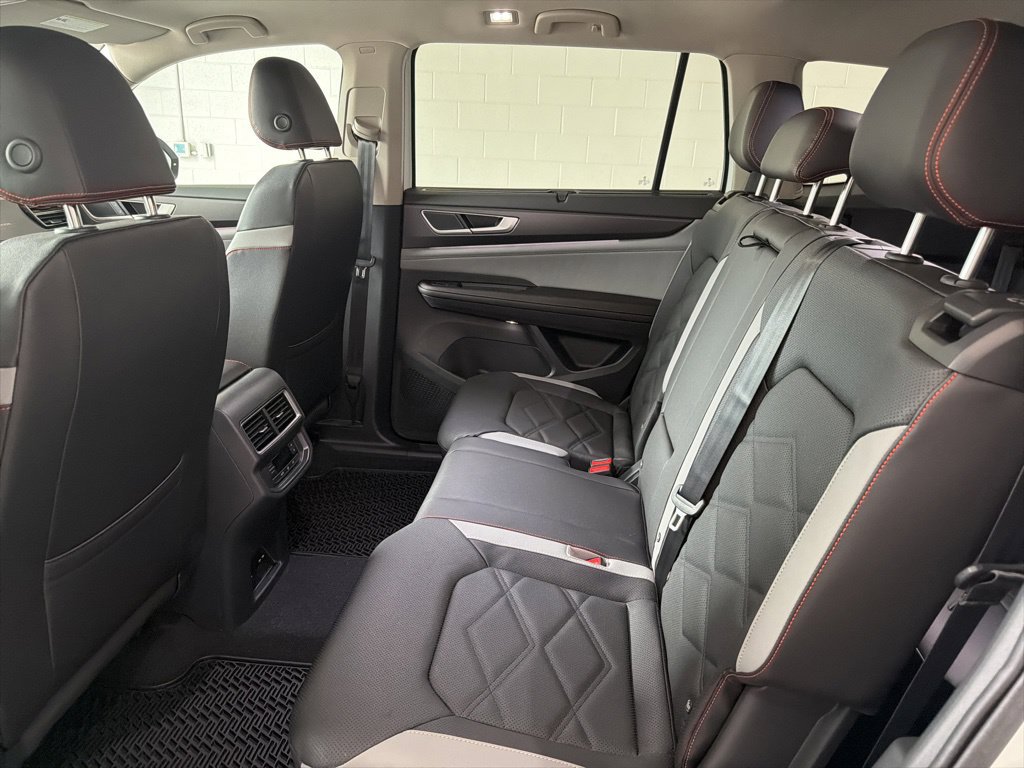 New 2026 Volkswagen Atlas Peak Edition AWD/4WD image 29
