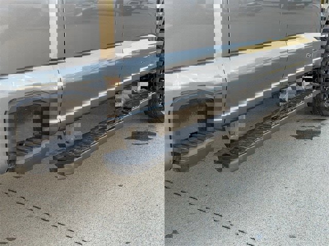 Used 2024 Ford F250 Lariat w/ Lariat Ultimate Package image 9