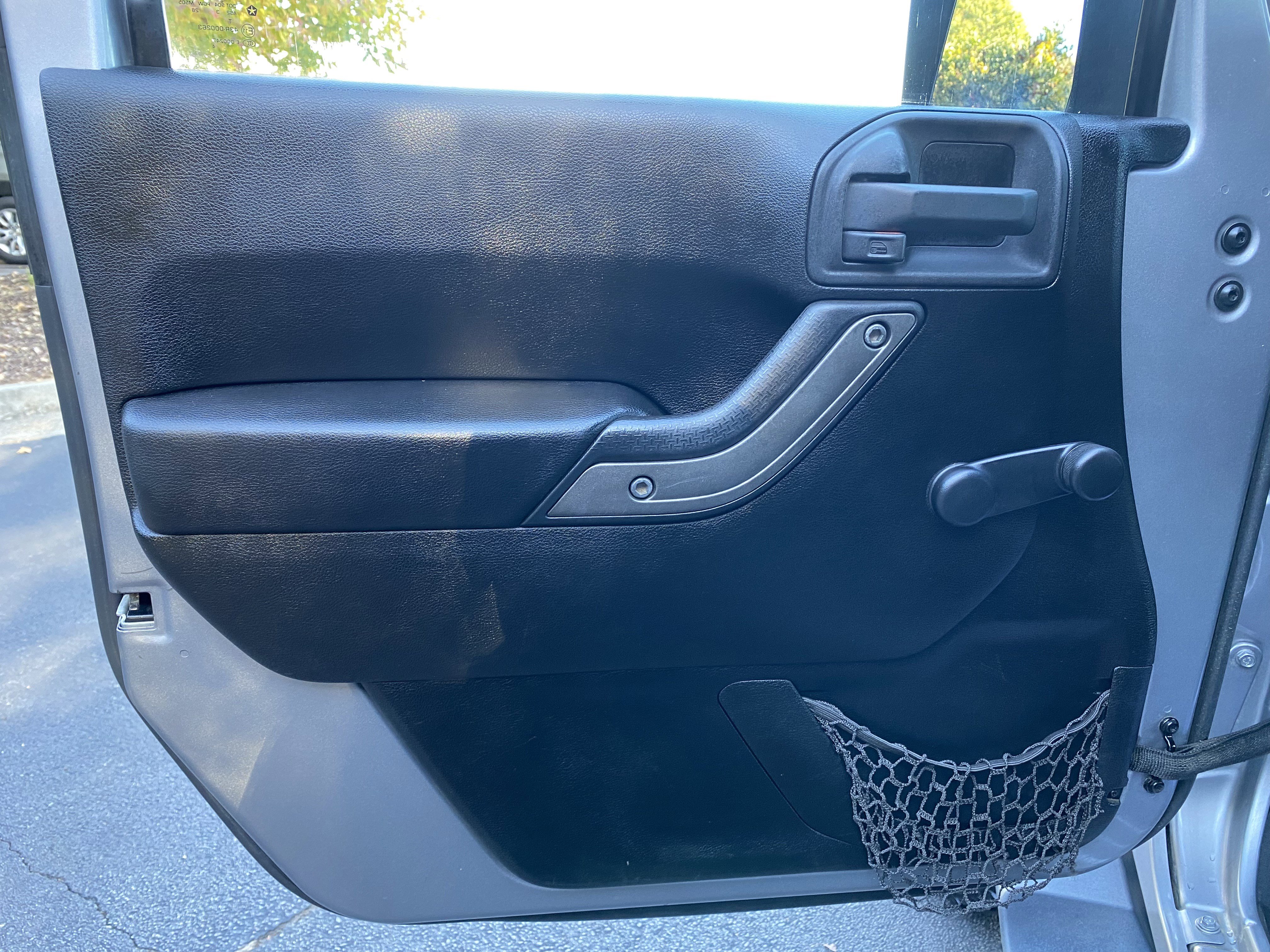 Used 2013 Jeep Wrangler Unlimited Sport image 15