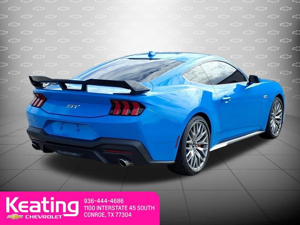 Used 2025 Ford Mustang GT Premium RWD image 6