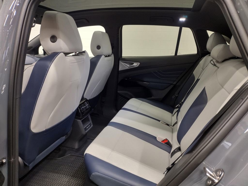 New 2025 Volkswagen ID.4 Pro S image 23