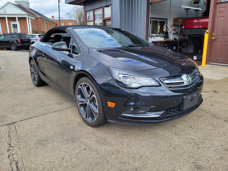 Used 2016 Buick Cascada Premium image 1