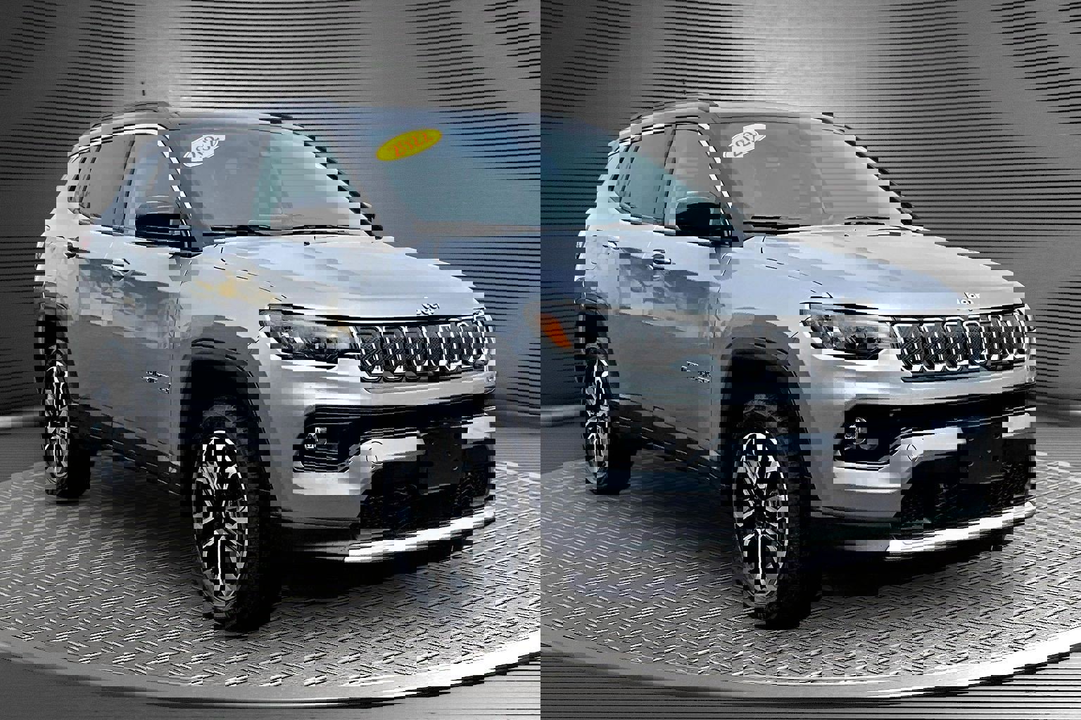 Used 2022 Jeep Compass Limited w/ Sun and Sound Group image 1