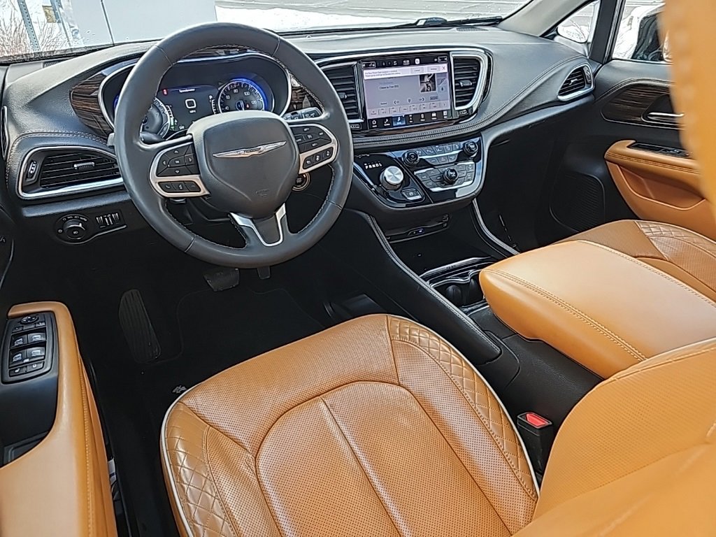 Certified 2022 Chrysler Pacifica Pinnacle image 22