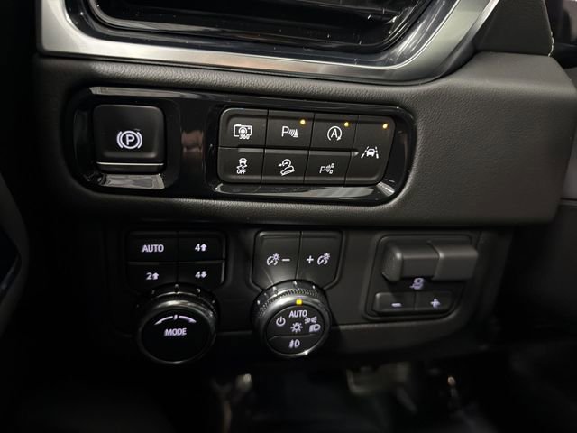 New 2026 GMC Yukon Elevation w/ Elevation Premium Package image 34