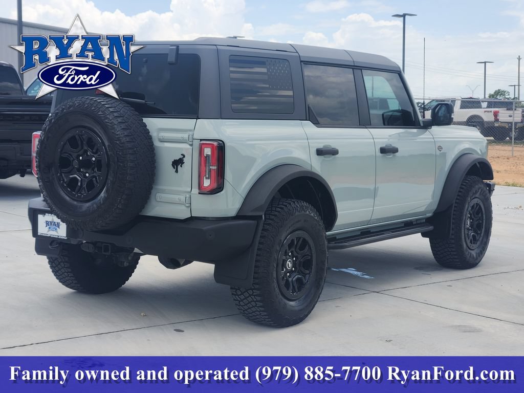 Certified 2024 Ford Bronco Wildtrak AWD/4WD image 3