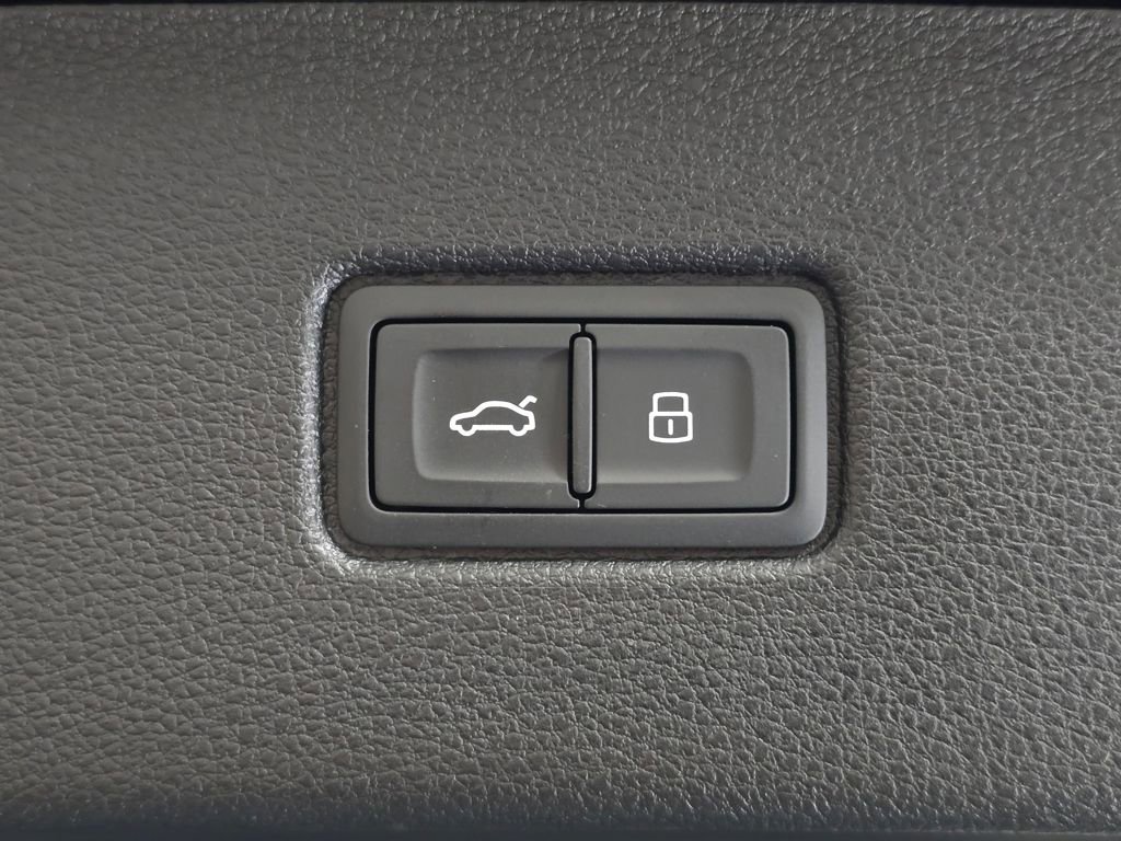 New 2026 Audi Q7 3.0T Premium Plus image 10