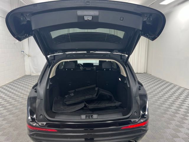 Certified 2023 Lincoln Corsair AWD w/ Equipment Group 101A image 8