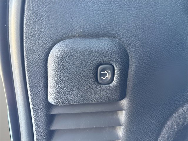 Used 2019 Jeep Grand Cherokee Altitude image 22