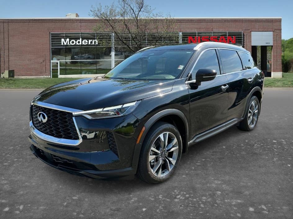 Used 2023 INFINITI QX60 Luxe w/ Cargo Package