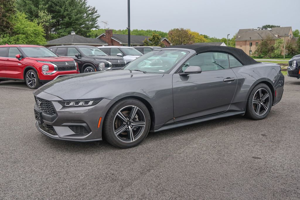 Used 2024 Ford Mustang Premium RWD image 4
