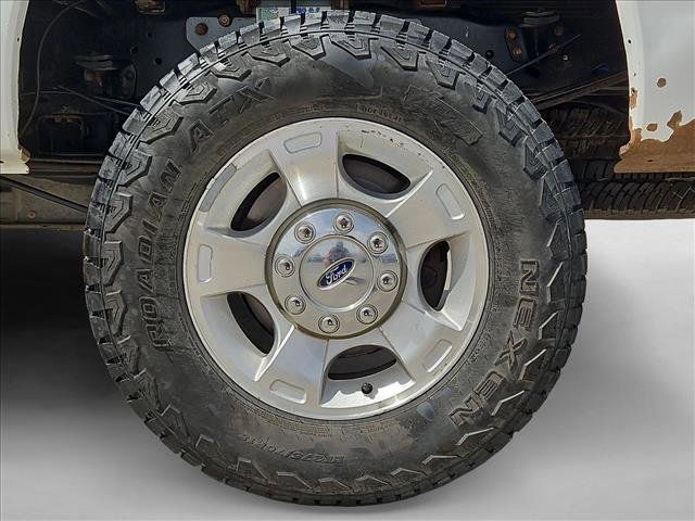 Used 2015 Ford F350 XLT w/ XLT Interior Package AWD/4WD image 18