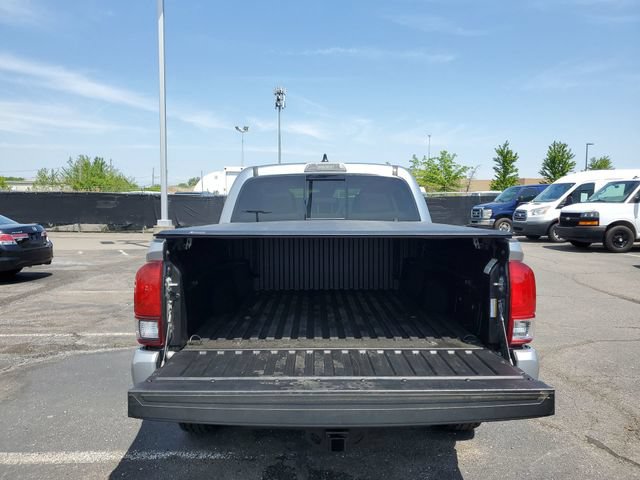 Used 2023 Toyota Tacoma SR5 w/ Technology Package AWD/4WD image 23