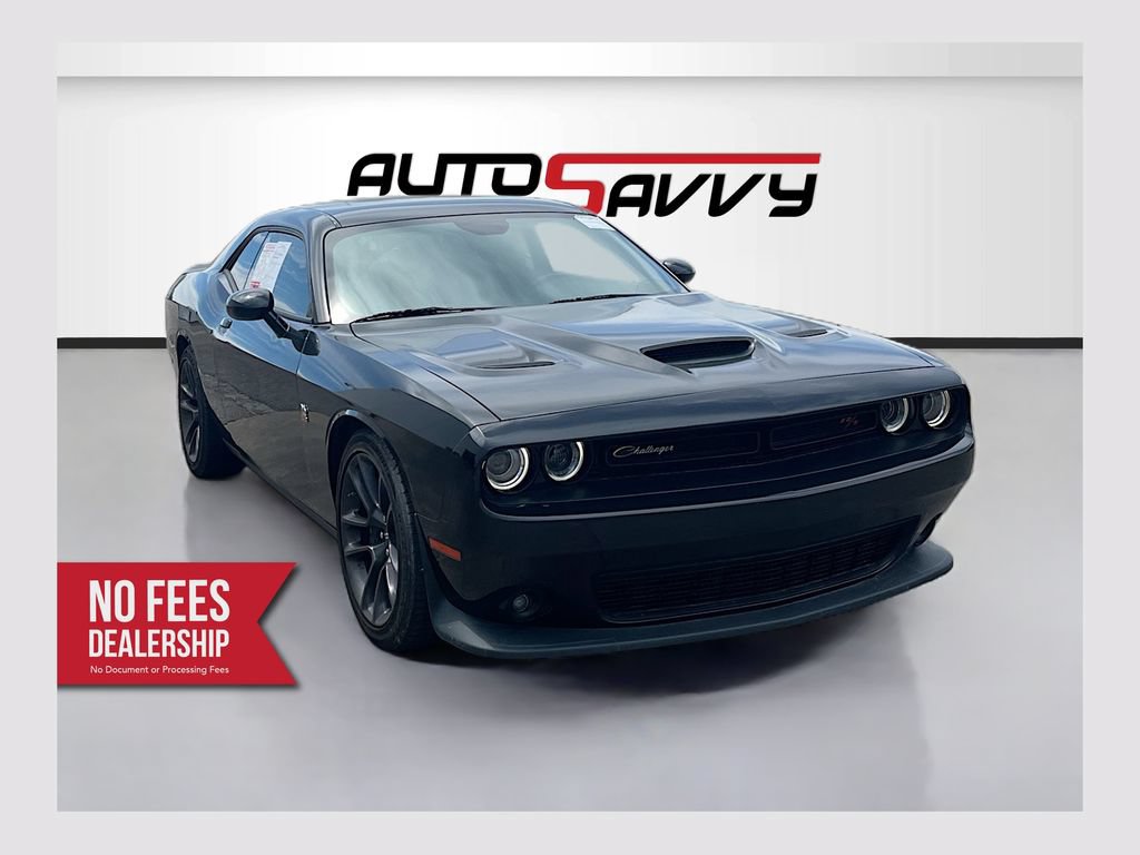 Used 2023 Dodge Challenger R/T Scat Pack RWD image 1