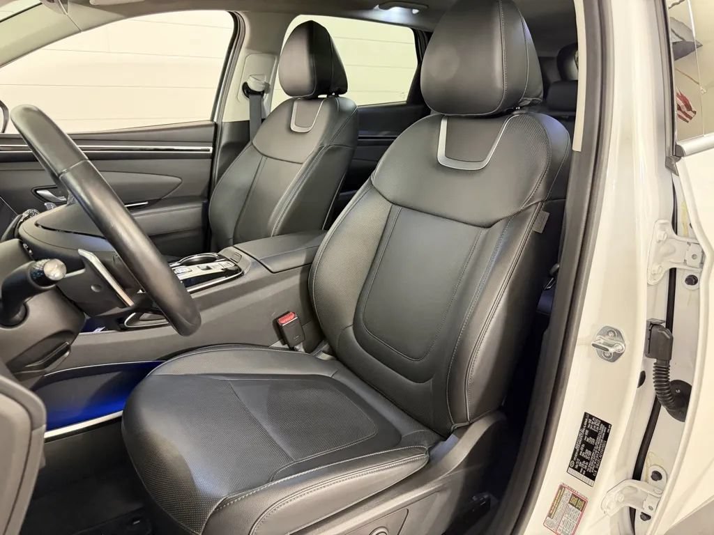 Used 2022 Hyundai Tucson Limited AWD/4WD image 12