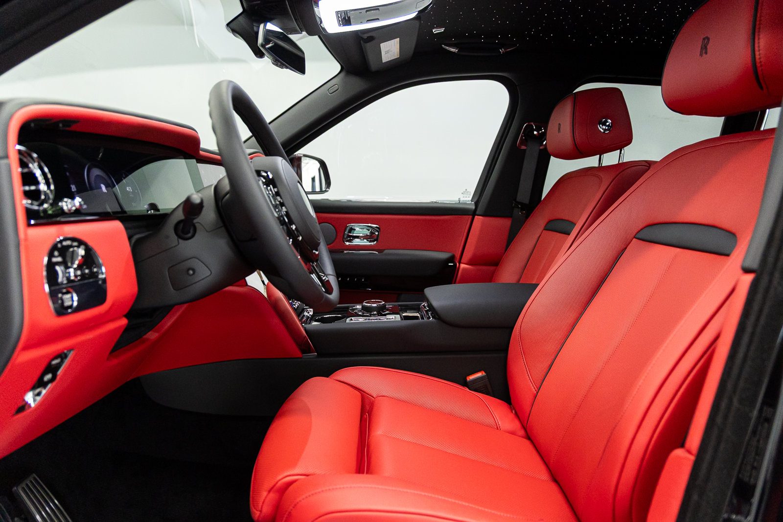 New 2027 Rolls-Royce Cullinan AWD/4WD image 31