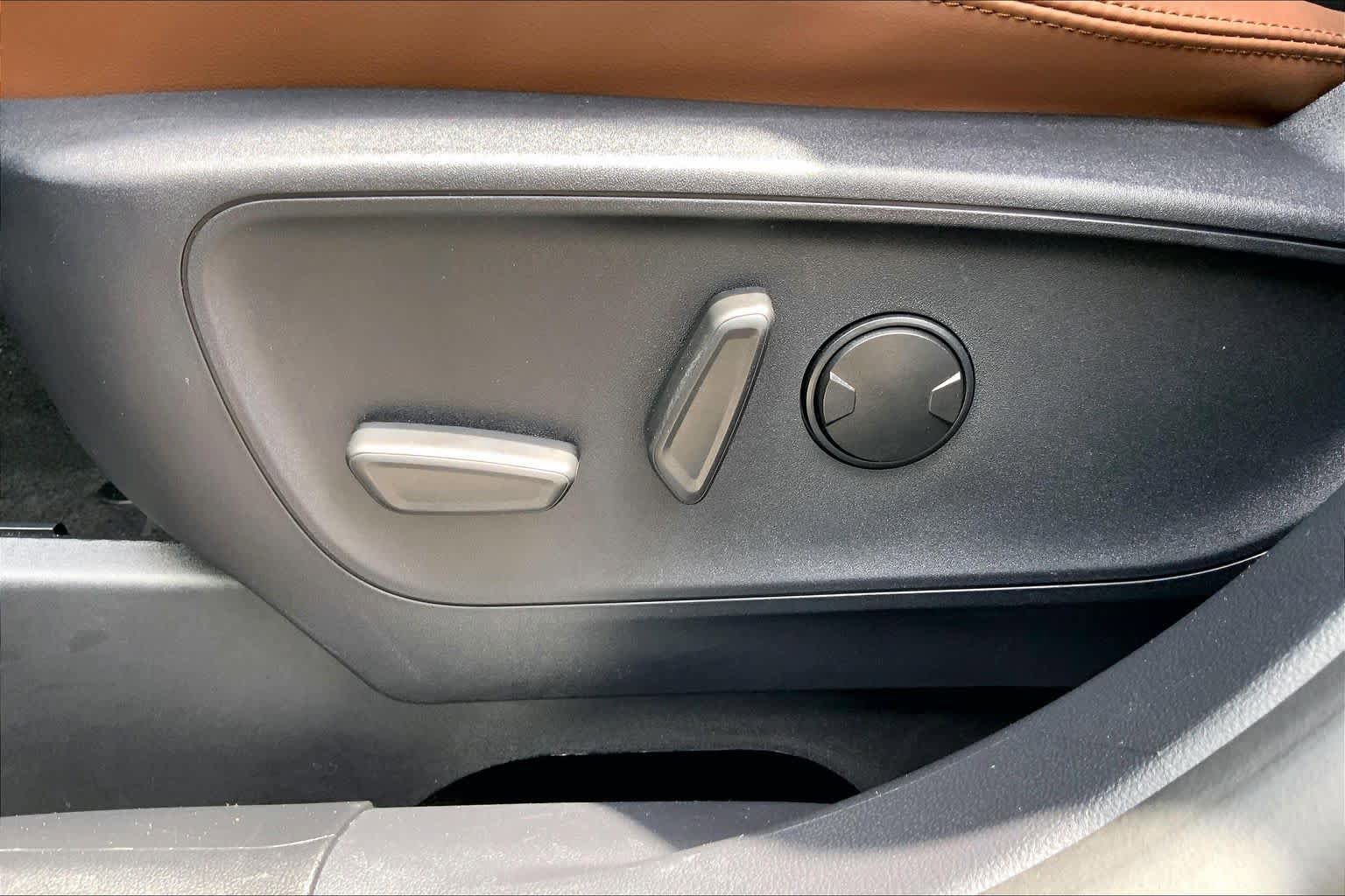 Used 2024 Ford Bronco Sport Outer Banks w/ Tech Package image 32