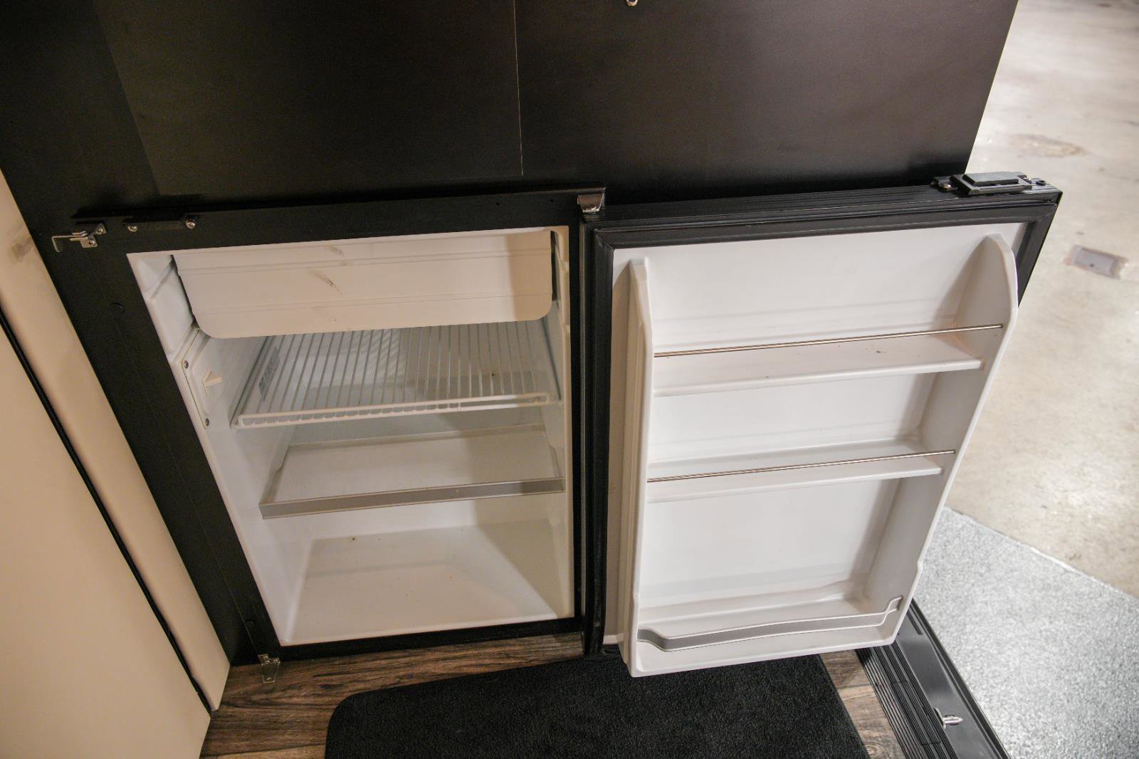 Used 2020 Mercedes-Benz Sprinter 3500 image 28