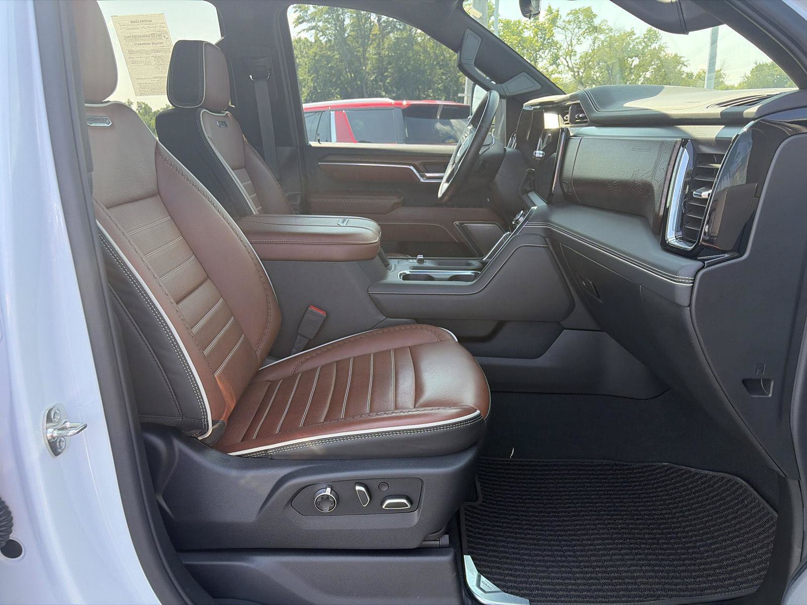 Used 2026 GMC Sierra 2500 Denali Ultimate AWD/4WD image 21
