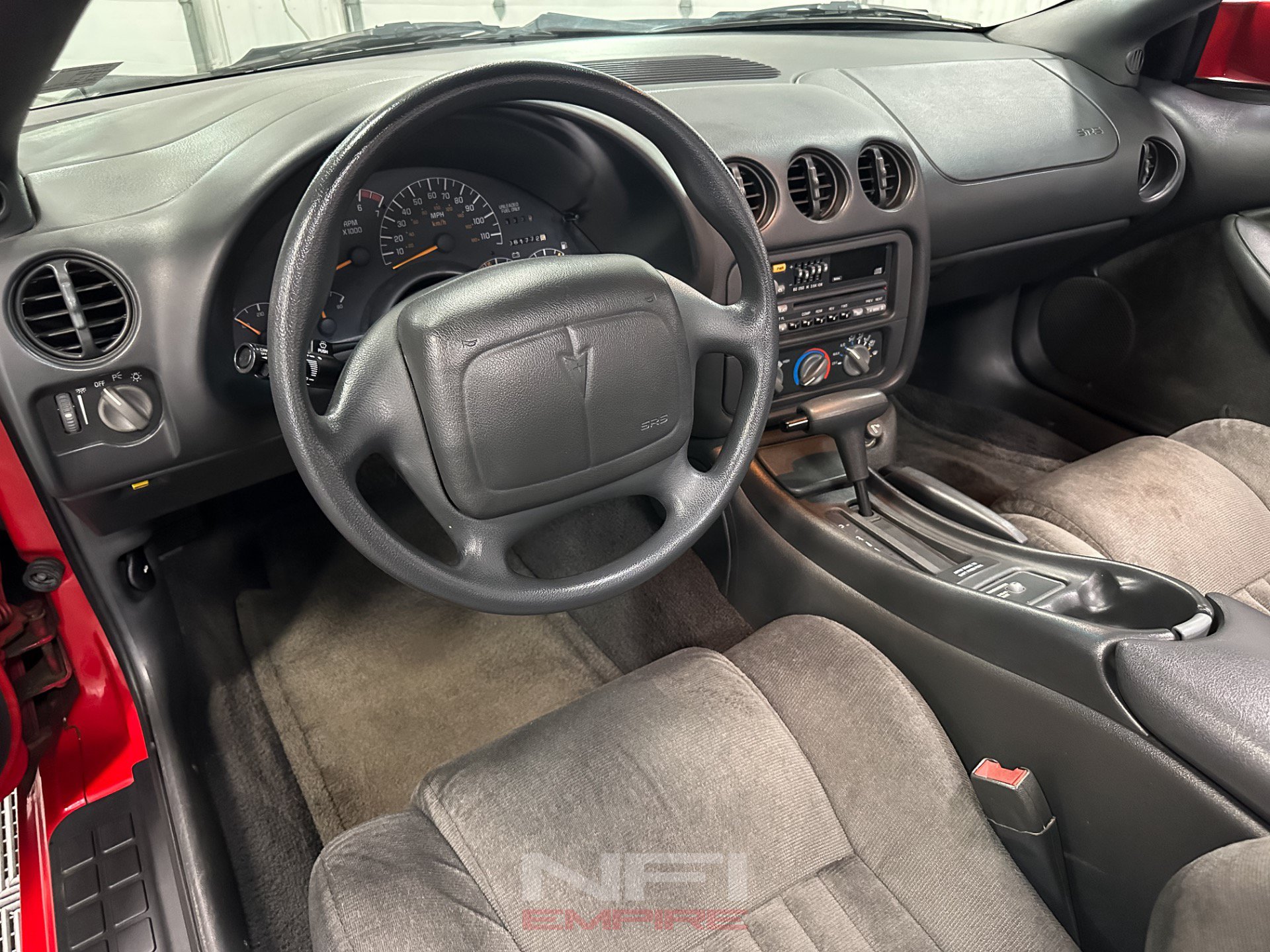 Used 1995 Pontiac Firebird Convertible RWD image 32