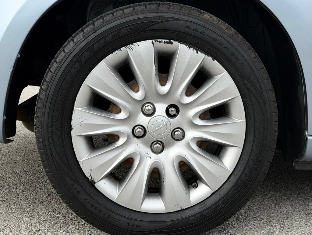 Used 2014 Chrysler 200 LX FWD image 30