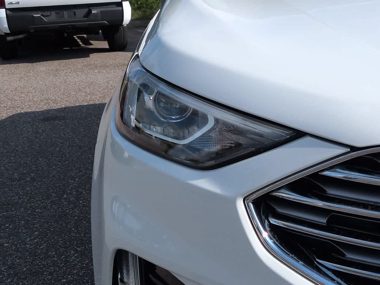 Used 2021 Ford Edge Titanium FWD image 10