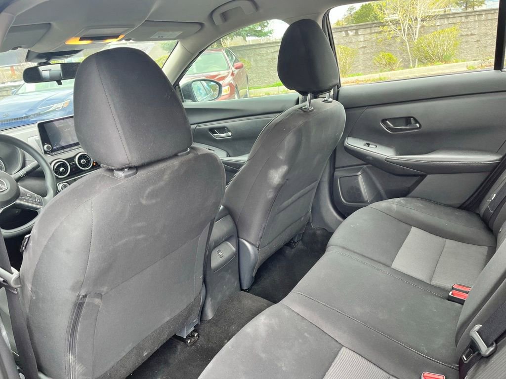 Used 2025 Nissan Sentra SV image 10