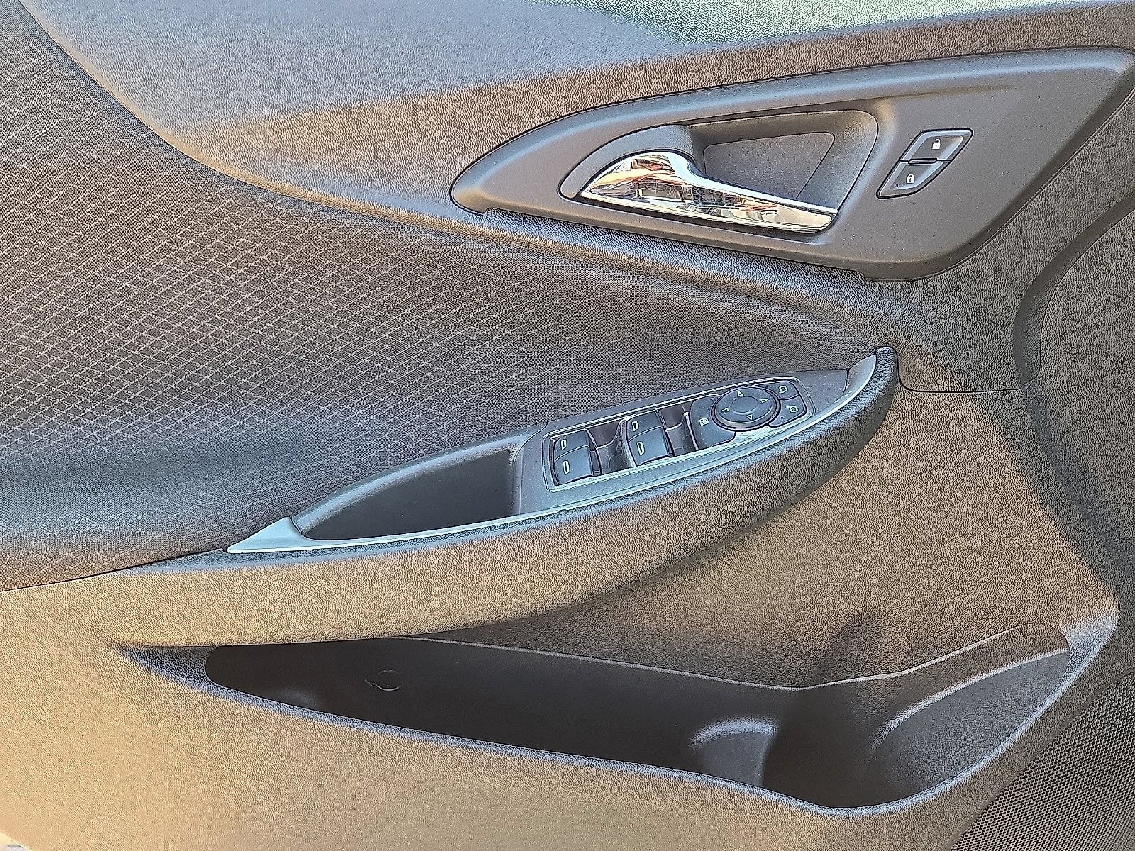 Used 2024 Chevrolet Malibu LS FWD image 19
