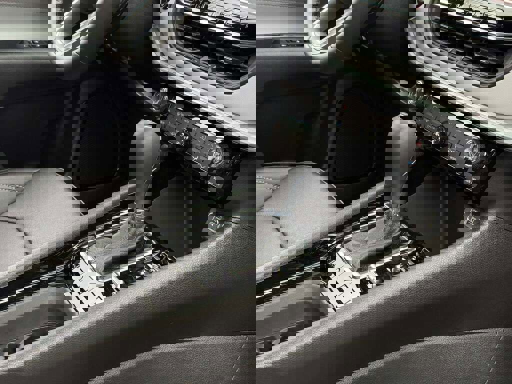 New 2026 Jeep Compass Limited image 24