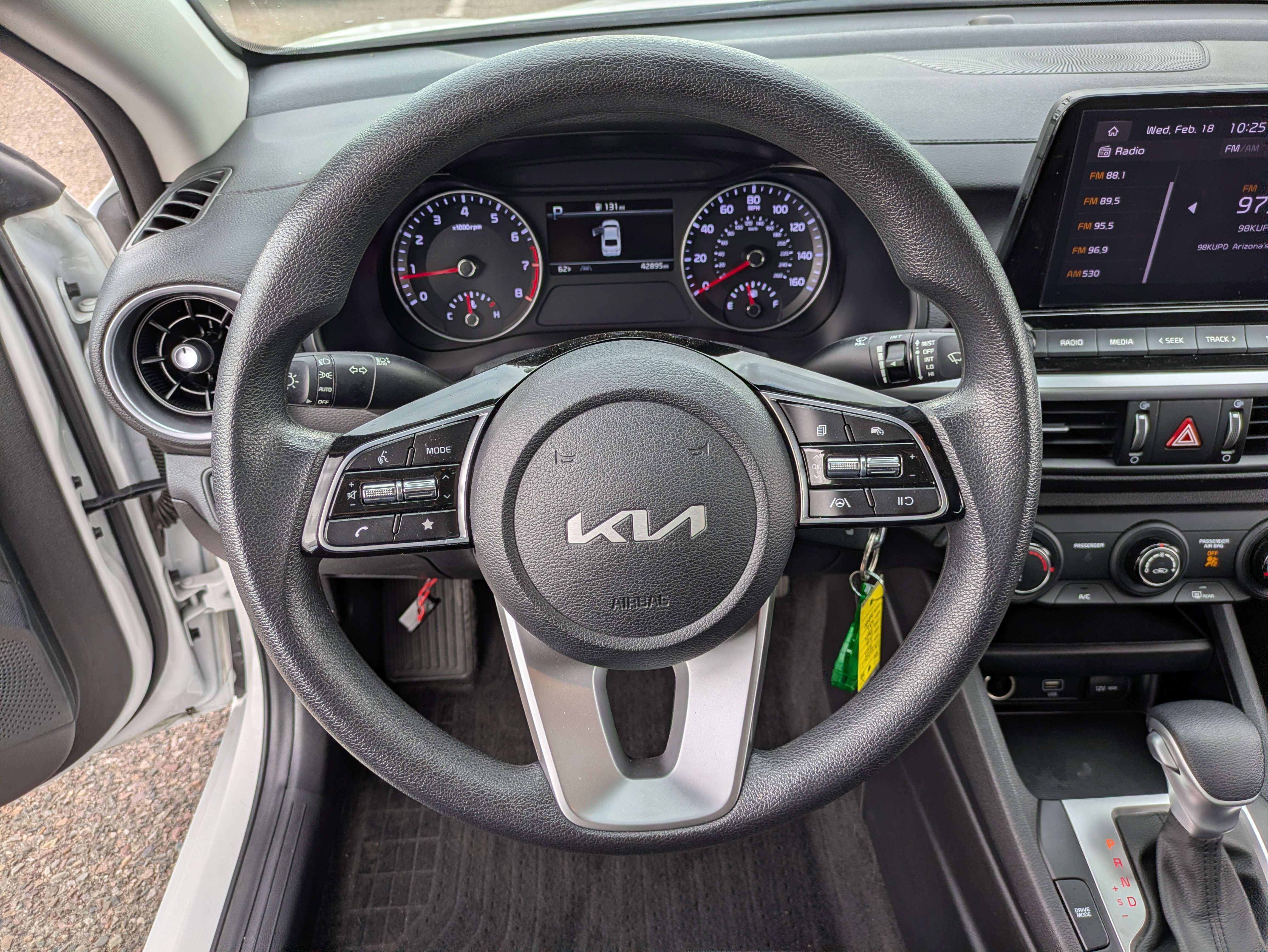 Used 2023 Kia Forte LXS w/ LXS Technology Package image 25