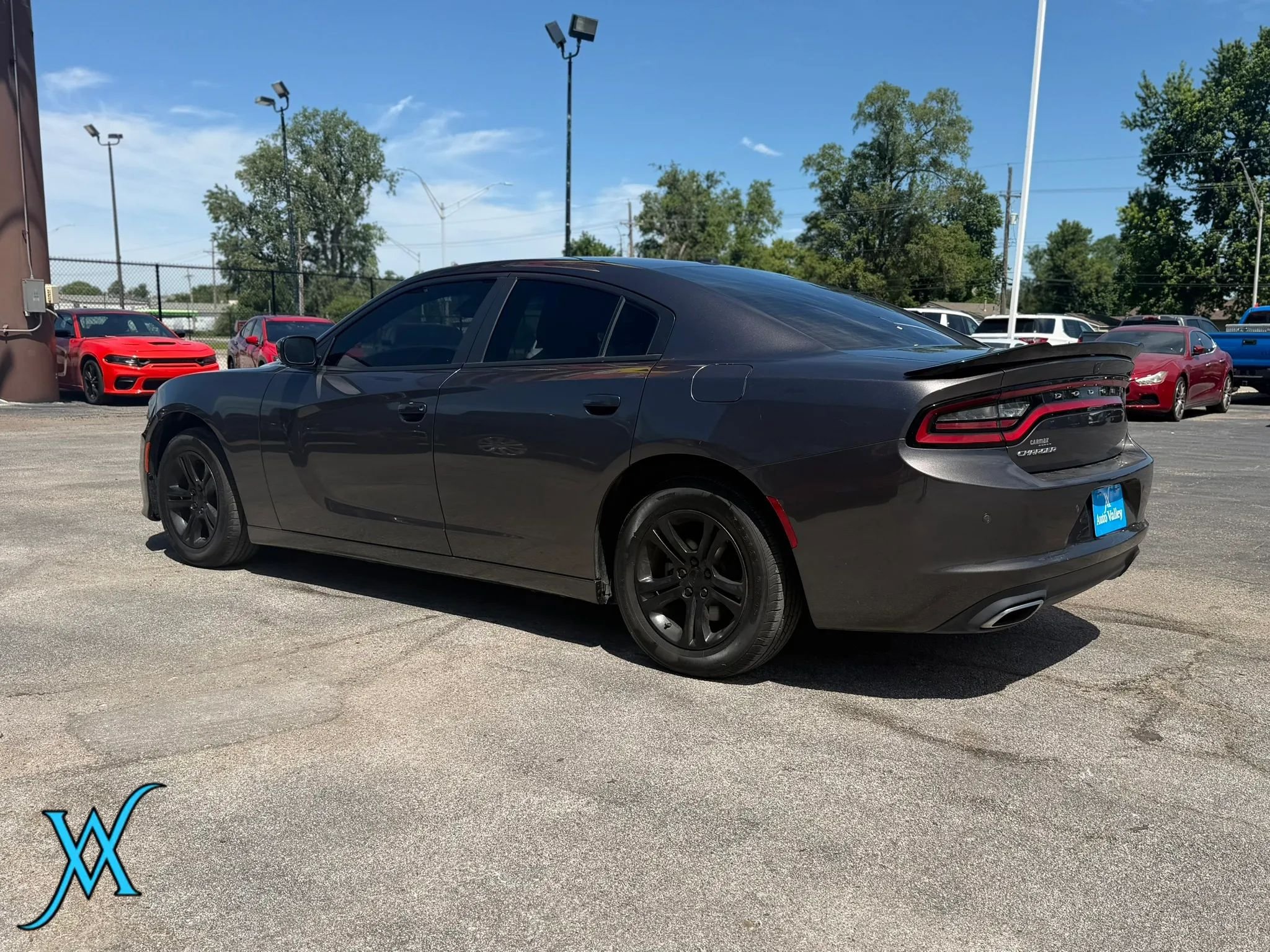 Used 2022 Dodge Charger SXT RWD image 5
