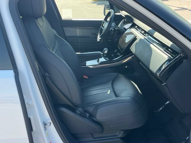 Used 2024 Land Rover Range Rover Sport Dynamic SE AWD/4WD image 9