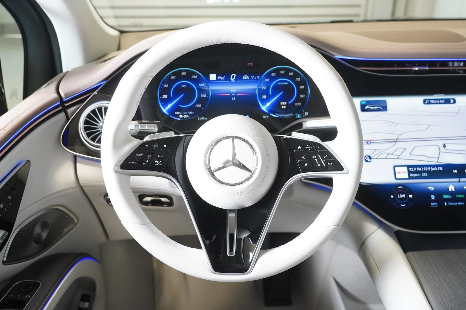 New 2027 Mercedes-Benz EQS 400 4MATIC SUV image 19