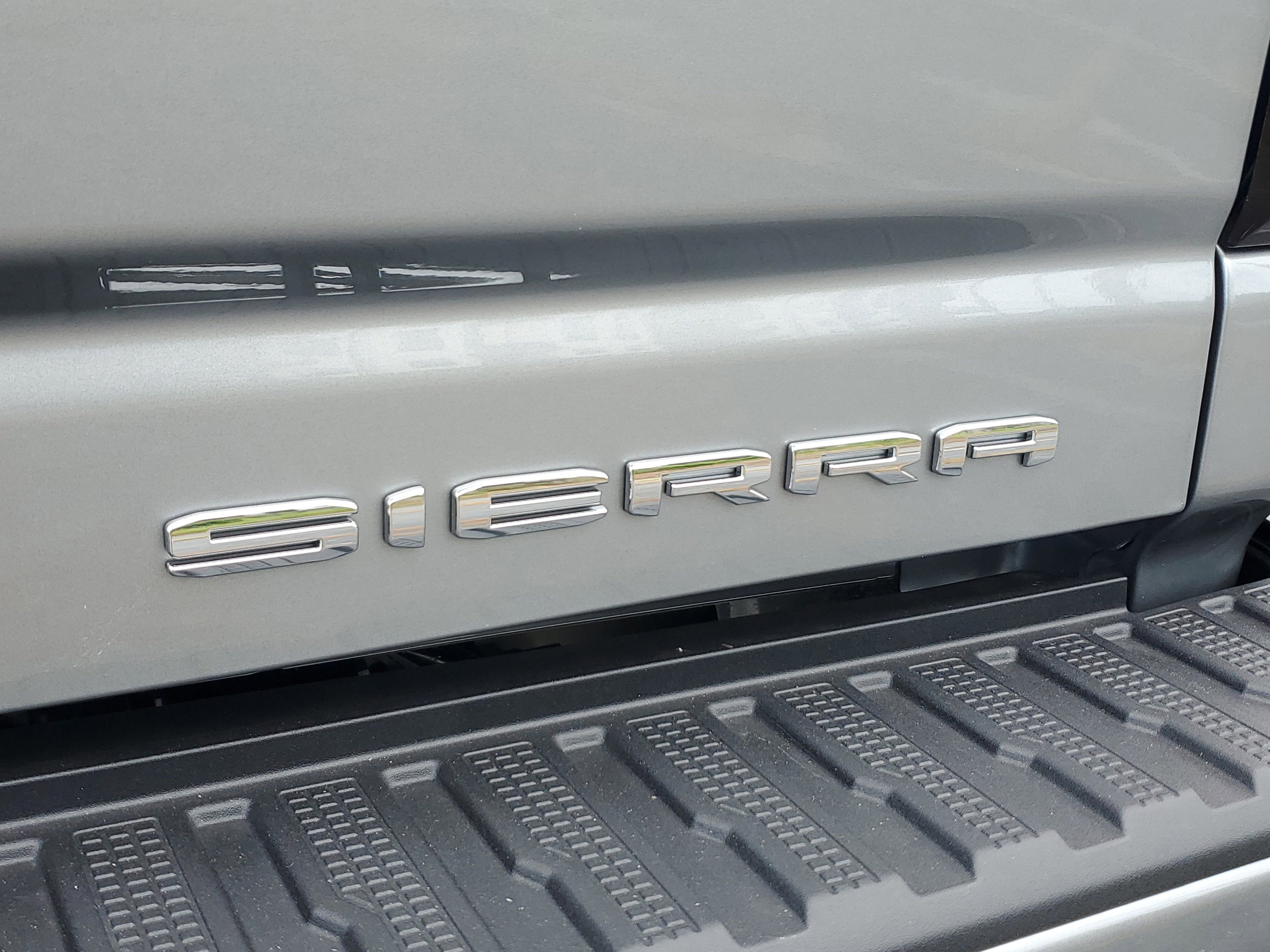 New 2025 GMC Sierra 2500 Denali image 5