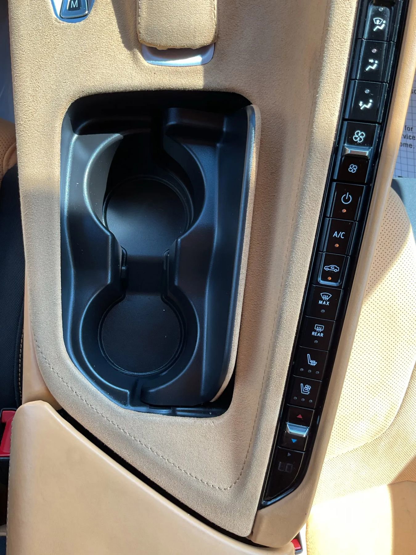 Used 2020 Chevrolet Corvette Stingray Premium Cpe w/ 3LT Preferred Equipment Group image 33