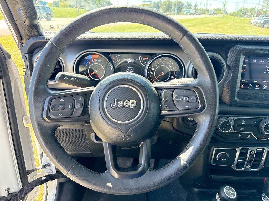Used 2023 Jeep Gladiator Sport AWD/4WD image 23