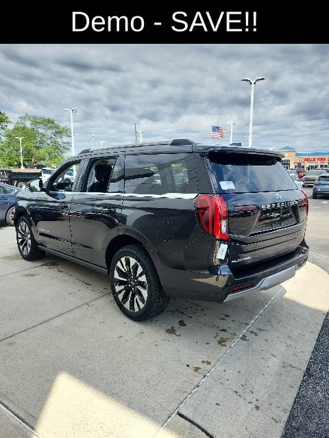 New 2026 Ford Expedition Platinum w/ Driver's Package AWD/4WD image 5