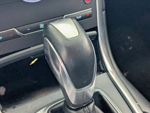 Used 2015 Ford Edge Titanium image 10