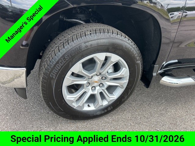 New 2026 Chevrolet Silverado 1500 LTZ w/ LTZ Premium Package AWD/4WD image 10