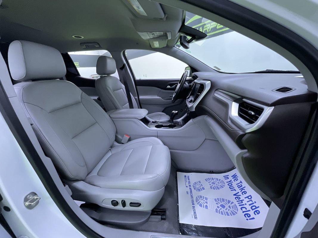 Used 2019 GMC Acadia SLT image 30